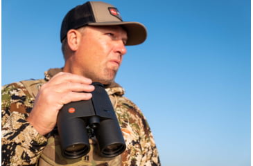 Image of Leica Geovid R 10x42mm Rangefinder Binocular, LED, Black, 40812