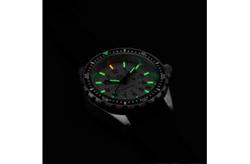Image of Marathon Search and Rescue Medium Divers Quartz Wristwatch, Black/White Dial, WW194027SS-0530