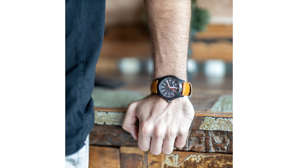 Armourlite Field Series AL124 Swiss Made Tritium Illuminated Watch with Shatterproof Armourglass, Black Case, Black Dial, White Numbers, 42mm, AL124