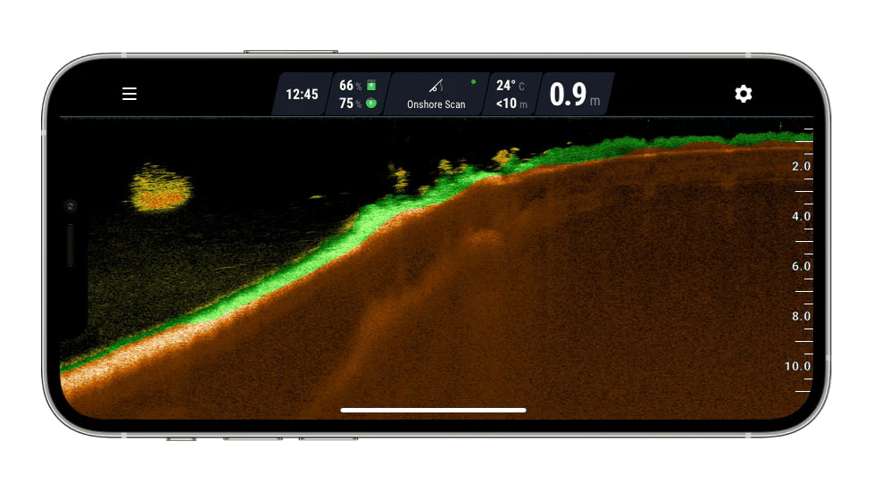 Above your underwater view, you can see real-time notifications, water depth, temperature, and other essential metrics to help you find more fish.