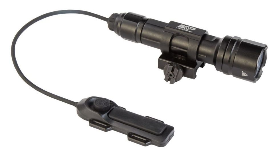 Smith &amp; Wesson Delta Force RM-20 LED Weapon Flashlight, 900 Lumens, Picatinny, 2 x CR123, Black, 110044, EDEMO1