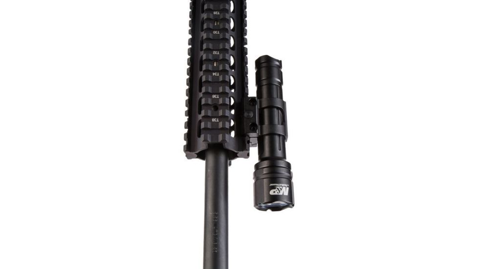 Smith &amp; Wesson Delta Force RM-20 LED Weapon Flashlight, 900 Lumens, Picatinny, 2 x CR123, Black, 110044, EDEMO1