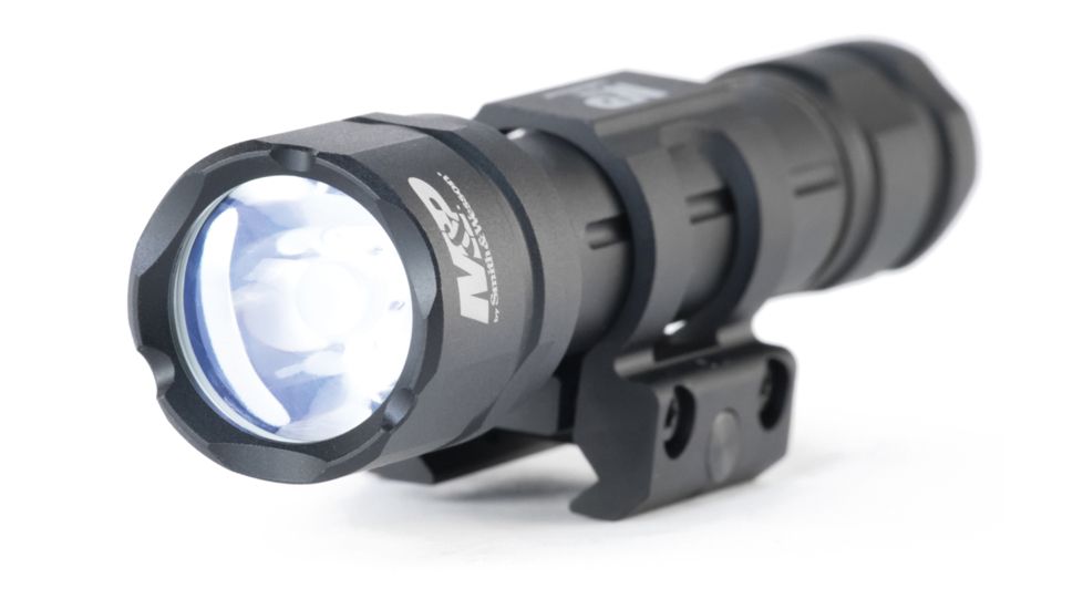 Smith &amp; Wesson Delta Force RM-20 LED Weapon Flashlight, 900 Lumens, Picatinny, 2 x CR123, Black, 110044, EDEMO1