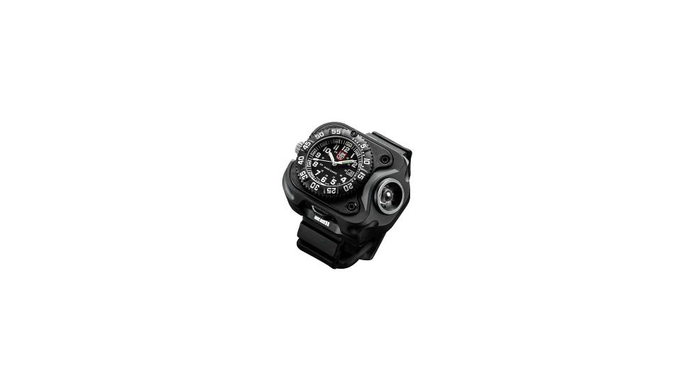 Surefire WristLight Variable-Output LED WristLight, Luminox Watch Included, 15 Low Lumens, 300 High Lumens 193958