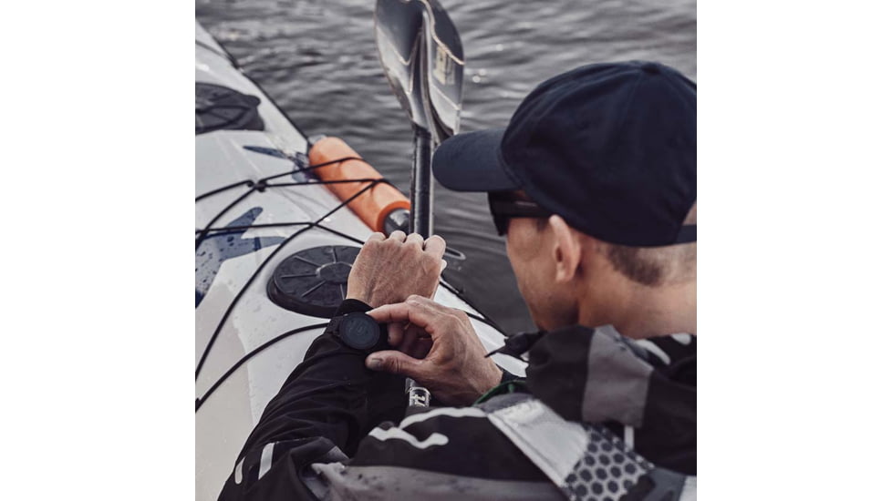 Suunto 10 Peak Watches Full Titanium, Black, One Size, SS050759000