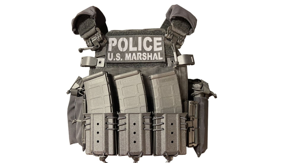 Wilder Tactical Universal AR-15 Magazine Pouch, Clip Bridge w/Malice Clip, Ranger Green, EVOARRGMC