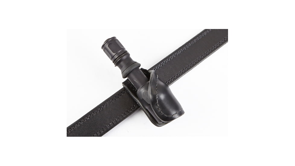 Wilson Combat Flashlight Pouch, Surefire 6Z, Right Hand, 1.5in Belt, Black Leather FPBLR15